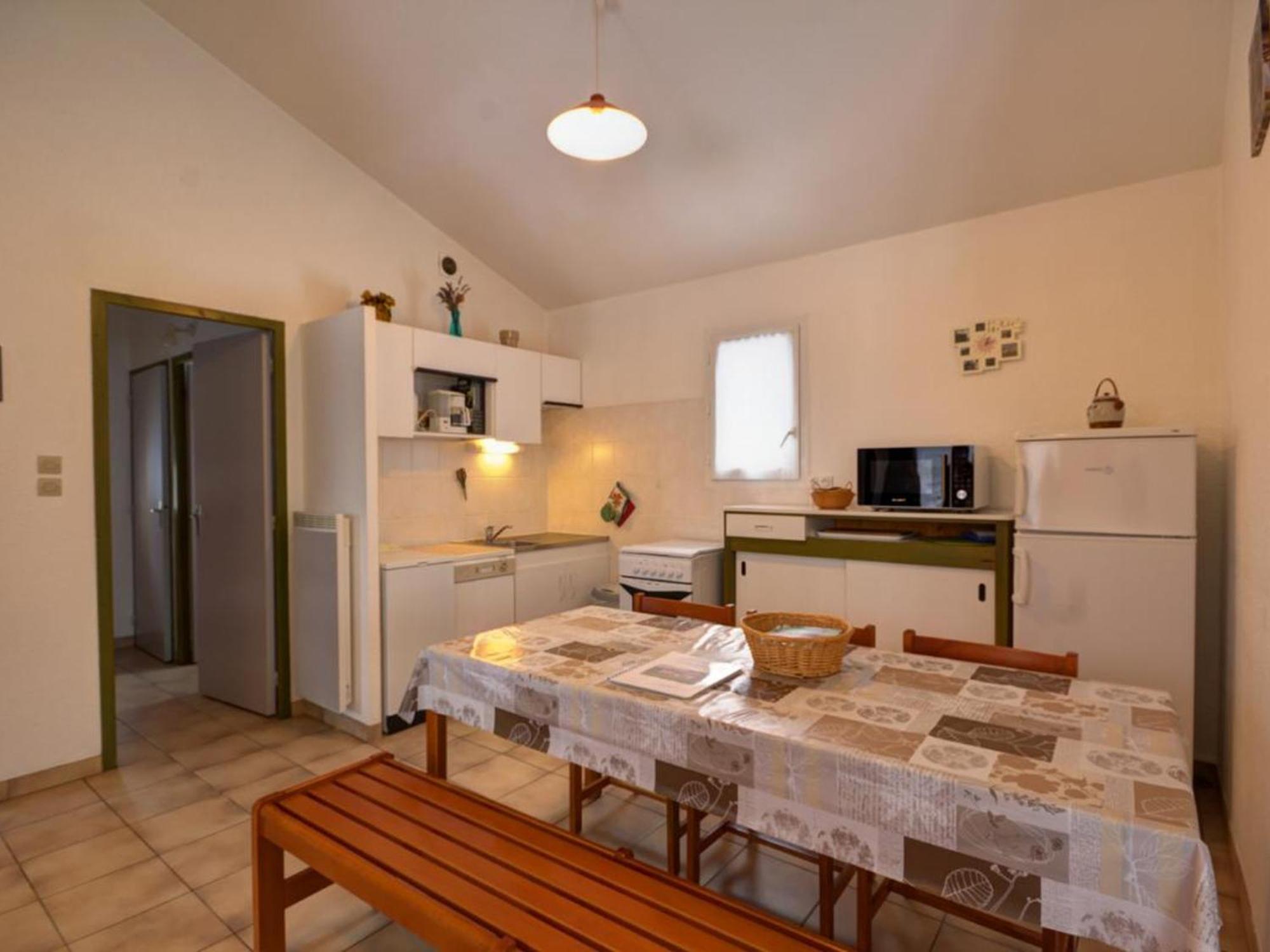 Usson-en-Forez Gite Avec Cheminee, Terrasse Et Wifi - Animaux Acceptes - Fr-1-496-163 מראה חיצוני תמונה